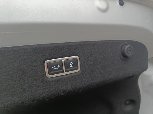 Hyundai IONIQ 6 - Afbeelding 27 van 28