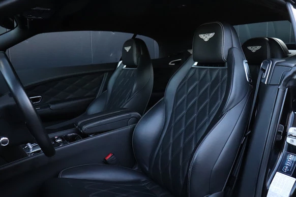 Bentley Continental GT - Afbeelding 13 van 30