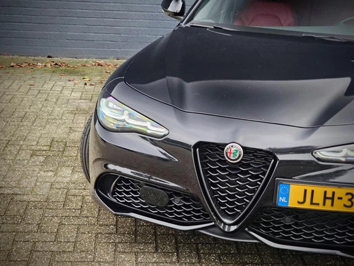 Alfa Romeo Giulia - Afbeelding 8 van 18
