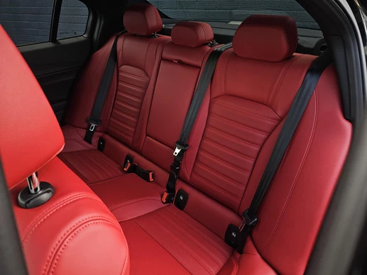 Alfa Romeo Giulia - Afbeelding 9 van 18