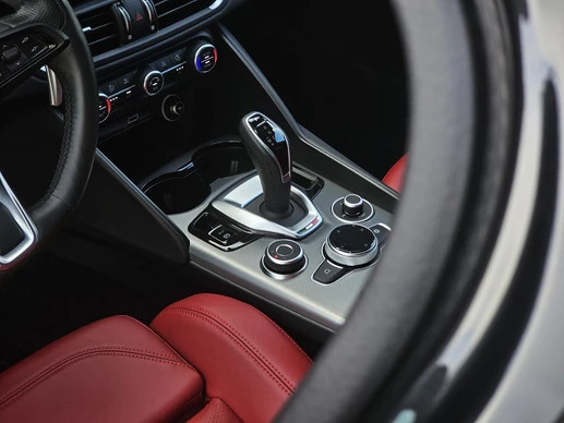 Alfa Romeo Giulia - Afbeelding 15 van 18