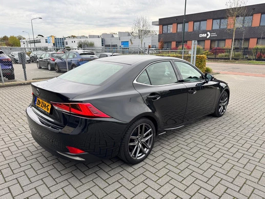 Lexus IS - Afbeelding 5 van 30