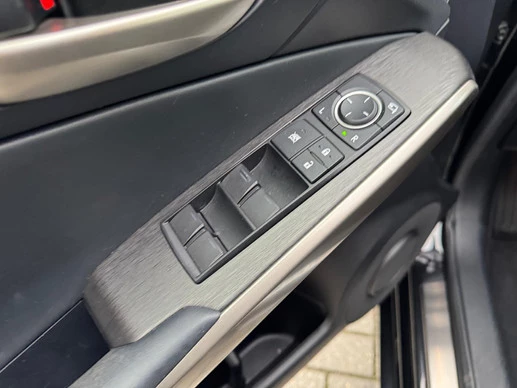 Lexus IS - Afbeelding 10 van 30