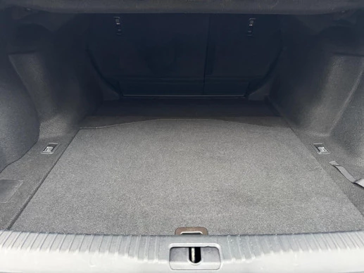 Lexus IS - Afbeelding 13 van 30