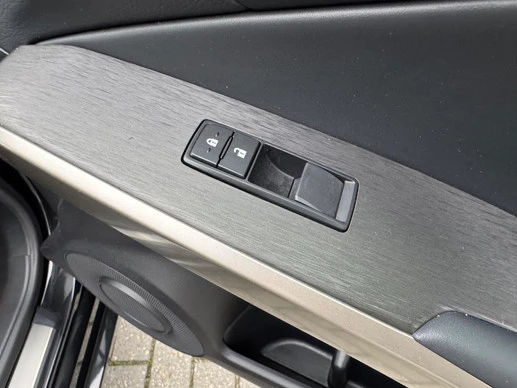 Lexus IS - Afbeelding 18 van 30