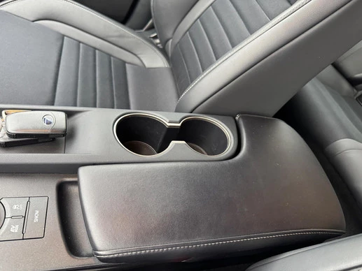 Lexus IS - Afbeelding 27 van 30