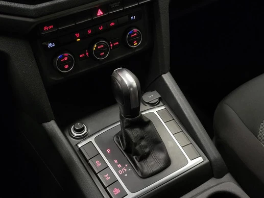 Volkswagen Amarok - Afbeelding 15 van 21