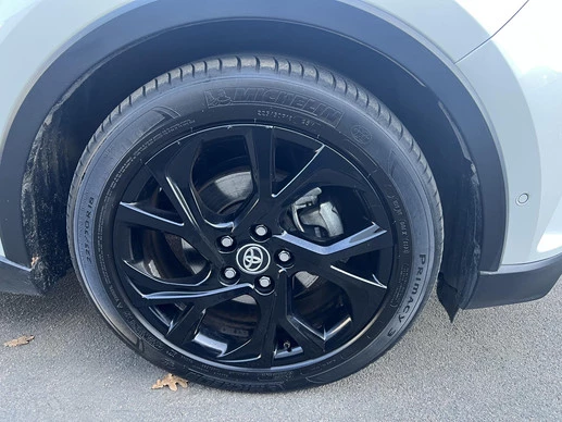 Toyota C-HR - Afbeelding 15 van 30