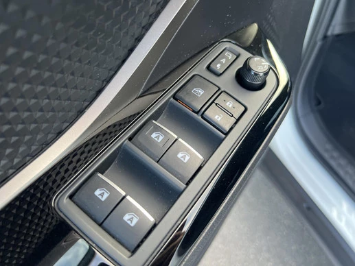 Toyota C-HR - Afbeelding 20 van 30