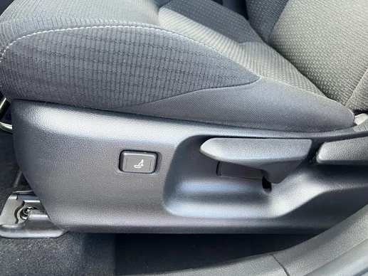 Toyota C-HR - Afbeelding 22 van 30