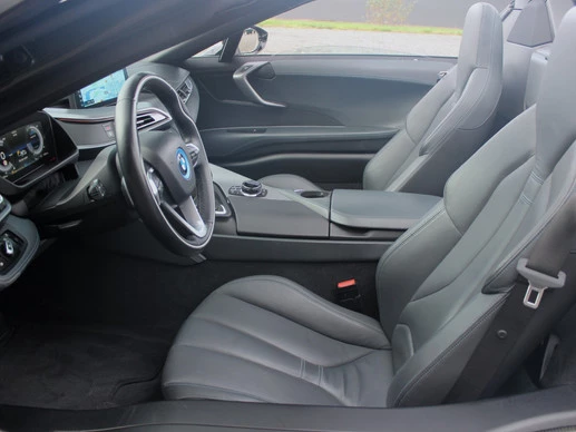 BMW i8 - Afbeelding 12 van 30