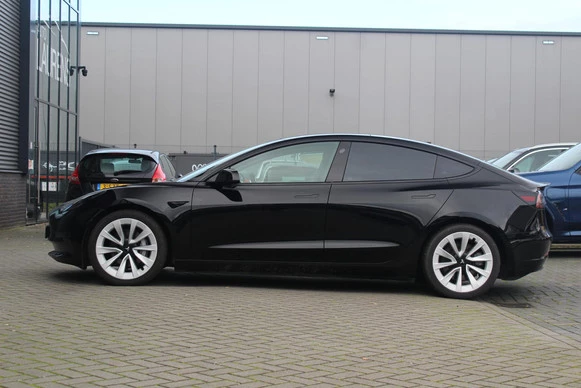 Tesla Model 3 - Afbeelding 6 van 28
