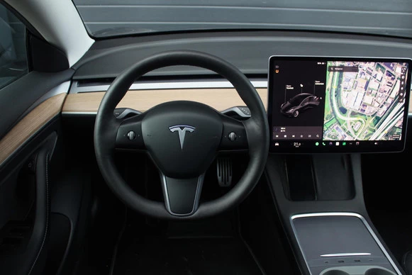 Tesla Model 3 - Afbeelding 12 van 28