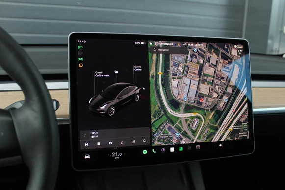 Tesla Model 3 - Afbeelding 18 van 28