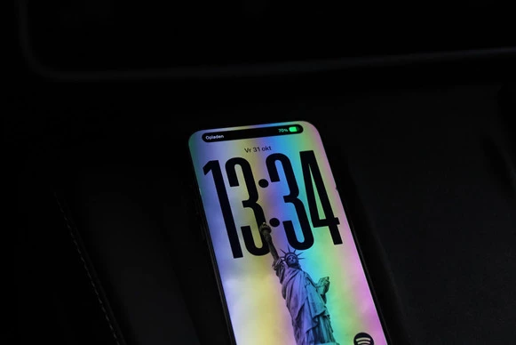 Tesla Model 3 - Afbeelding 23 van 28