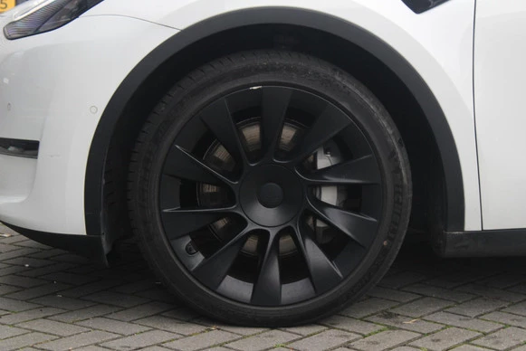 Tesla Model Y - Afbeelding 8 van 27