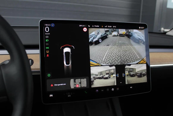 Tesla Model Y - Afbeelding 20 van 27