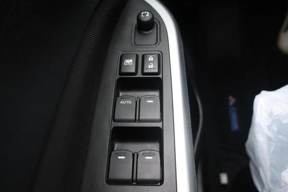 Suzuki Vitara - Afbeelding 11 van 23