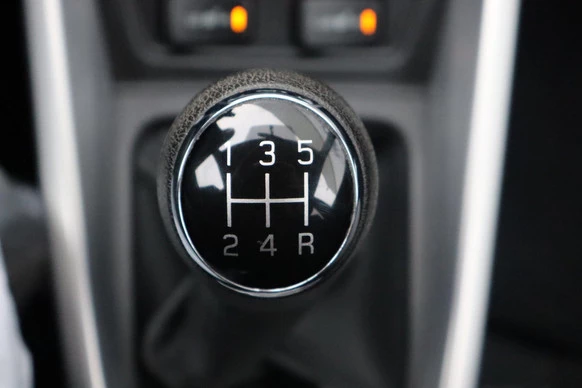 Suzuki Vitara - Afbeelding 14 van 23