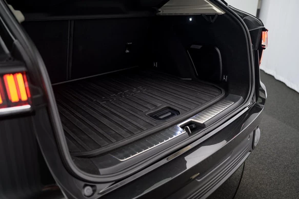 Lynk & Co 01 - Afbeelding 18 van 30