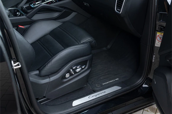 Porsche Cayenne - Afbeelding 24 van 30