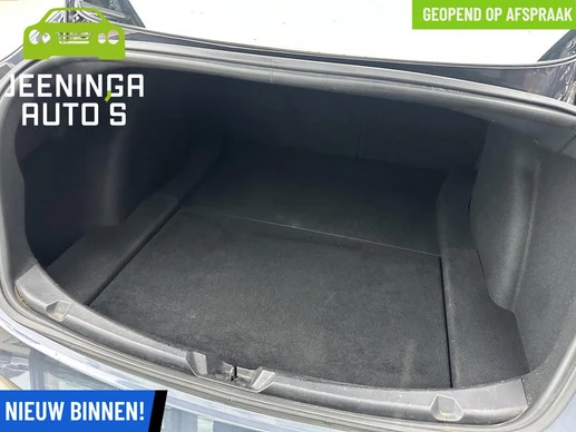 Tesla Model 3 - Afbeelding 7 van 29