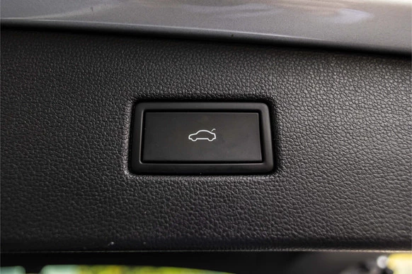 Volkswagen Tiguan - Afbeelding 14 van 30