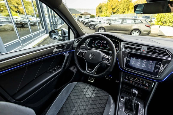 Volkswagen Tiguan - Afbeelding 19 van 30