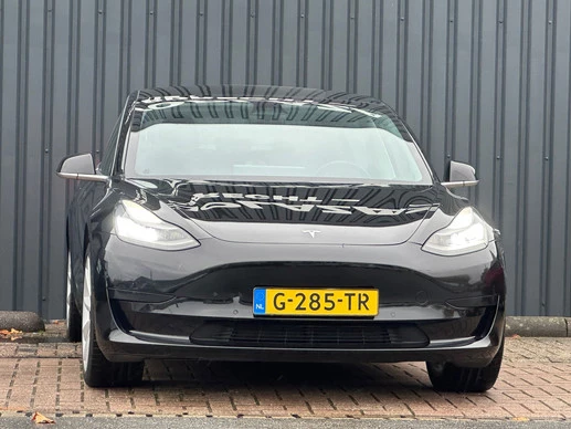 Tesla Model 3 - Afbeelding 3 van 19