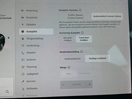 Tesla Model 3 - Afbeelding 16 van 19