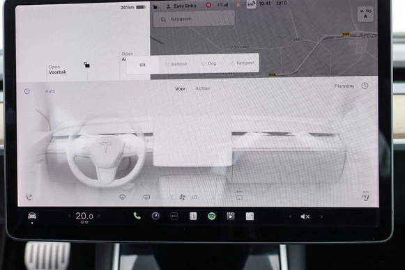 Tesla Model 3 - Afbeelding 13 van 30