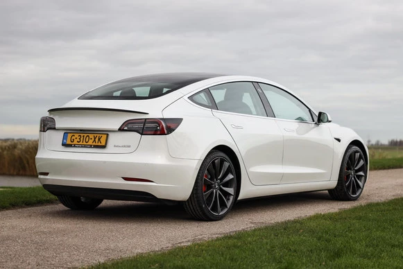 Tesla Model 3 - Afbeelding 30 van 30