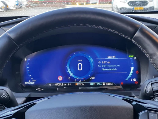 Ford Explorer - Afbeelding 25 van 30