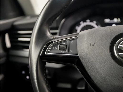 Škoda Kamiq - Afbeelding 18 van 30