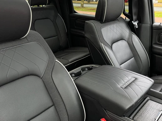 Dodge Ram Pick-Up - Afbeelding 21 van 30