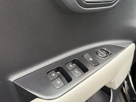 Kia Stonic - Afbeelding 23 van 29