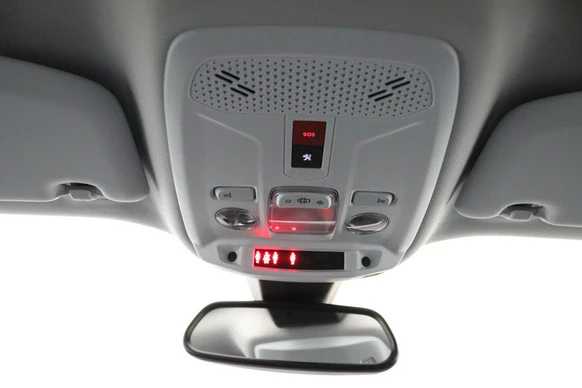 Peugeot e-2008 - Afbeelding 27 van 30