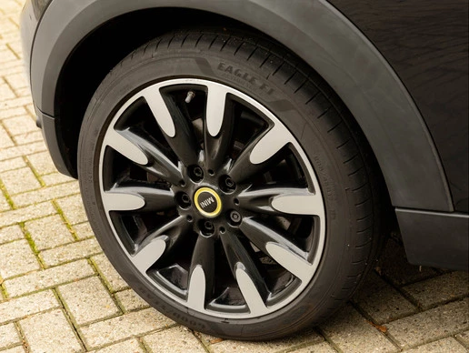 MINI Electric - Afbeelding 13 van 30