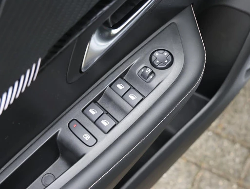 Peugeot 208 - Afbeelding 23 van 30