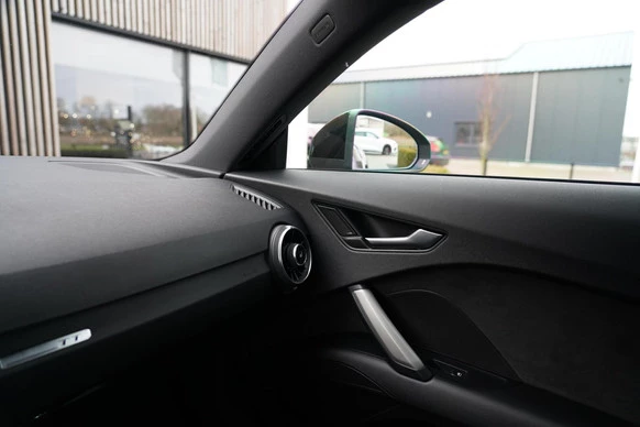 Audi TT - Afbeelding 17 van 30
