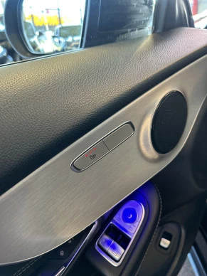 Mercedes-Benz C-Klasse - Afbeelding 25 van 30