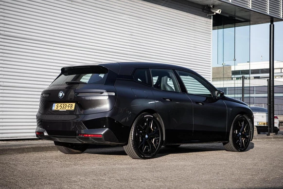 BMW iX - Afbeelding 15 van 30