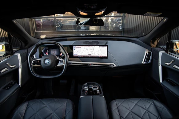 BMW iX - Afbeelding 16 van 30