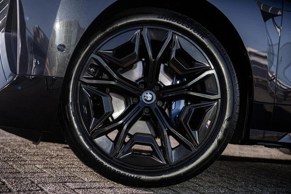 BMW iX - Afbeelding 27 van 30
