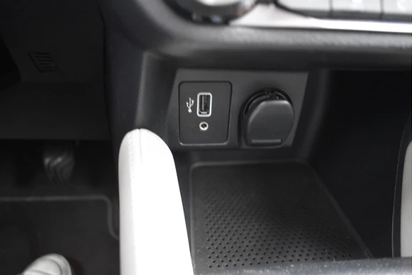 Nissan Micra - Afbeelding 27 van 29