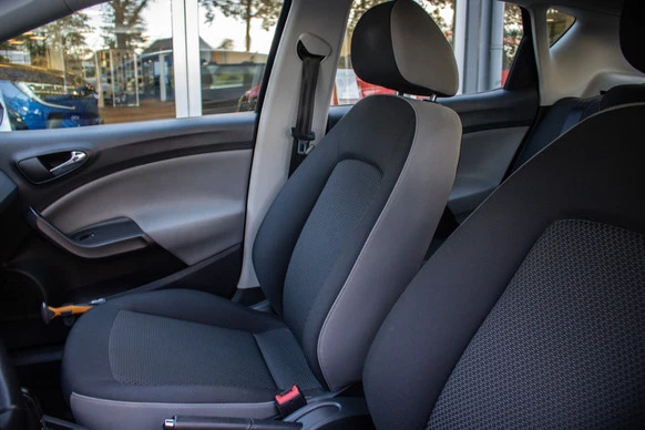 SEAT Ibiza - Afbeelding 3 van 30