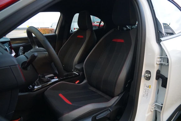 Opel Mokka - Afbeelding 8 van 25