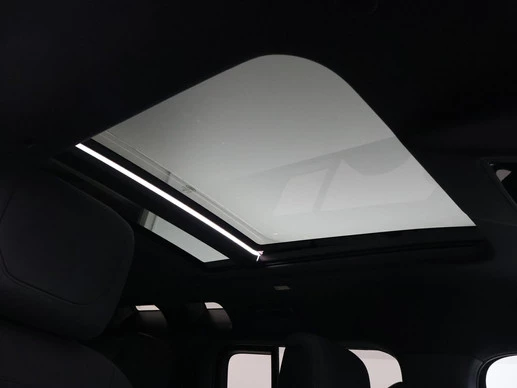 Land Rover Defender - Afbeelding 15 van 30