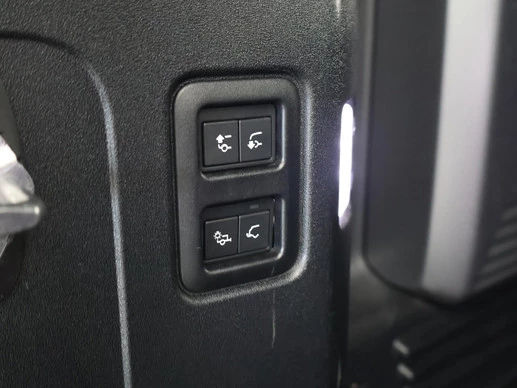 Land Rover Defender - Afbeelding 27 van 30