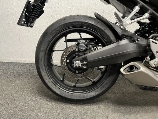 Honda CBR 650 - Afbeelding 8 van 22